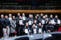 PCPR homenageia 140 servidores com medalhas de serviço policial no Oeste