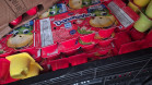 PCPR prende homem em flagrante por venda de alimentos vencidos e arrecadados sob falso pretexto de doação em Curitiba