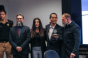 Delegado-geral quebra protocolo e faz homenagem à escrivã de polícia durante solenidade