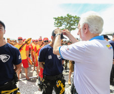 Vice governador cumprimenta policial civil