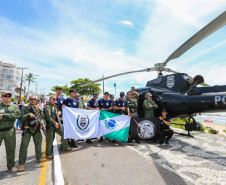 Helicóptero da PCPR pilotos e tripulantes