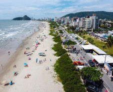 Vista aérea da praia de Matinhos