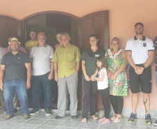 Moradores da área rural de Guaratuba