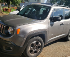 Veículo jeep recuperado