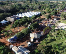 Imagem aérea de parque de exposições