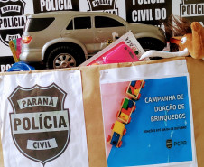 Caixa com brinquedos arrecadados pela PCPR