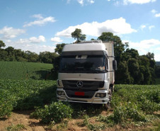 Caminhão localizado pela PCPR