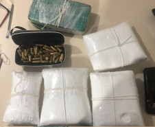 PCPR prende suspeito de tráfico de drogas em bairro de Curitiba