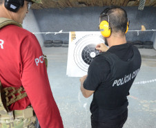 PCPR promove cursos de atualização de armamento e tiro em Curitiba