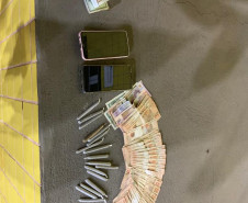 Cigarros de maconha e dinheiro são apreendidos em Mandaguari