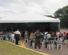 Policiais reunidos para operação verão