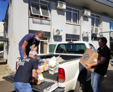 PCPR entrega cerca de 400 quilos de alimentos em ação beneficente