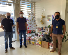PCPR entrega cerca de 400 quilos de alimentos em ação beneficente