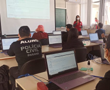 Alunos da PCPR em sala de aula