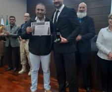 PCPR realiza entrega de medalhas para policiais civis em Ponta Grossa