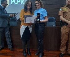 PCPR realiza entrega de medalhas para policiais civis em Ponta Grossa