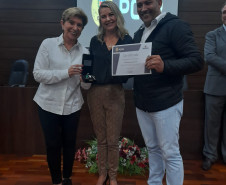 PCPR realiza entrega de medalhas para policiais civis em Ponta Grossa