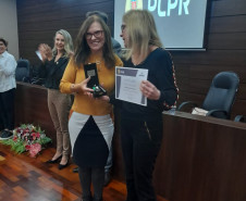 PCPR realiza entrega de medalhas para policiais civis em Ponta Grossa