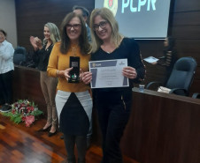 PCPR realiza entrega de medalhas para policiais civis em Ponta Grossa