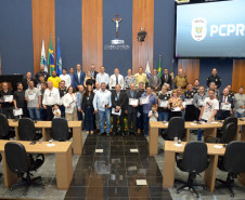 PCPR realiza entrega de medalhas para servidores da Região Metropolitana de Curitiba