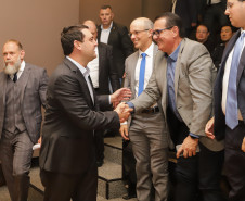 Governador comemora avanços na segurança pública em entrega de homenagens da Polícia Civil