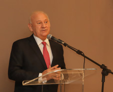 Governador comemora avanços na segurança pública em entrega de homenagens da Polícia Civil