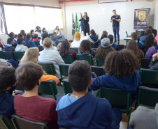 Palestra para surdos
