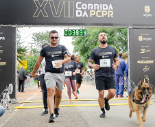 Mais de mil pessoas participam da 17ª Corrida da PCPR