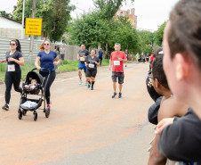 Mais de mil pessoas participam da 17ª Corrida da PCPR