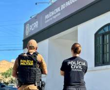                      PCPR e PMPR prendem casal por homicídio em menos de 24h após o crime no Litoral 