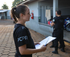 Forças de segurança prendem 36 integrantes de organização criminosa em megaoperação em Quedas do Iguaçu