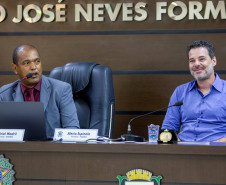 Policial Civil da PCPR recebe medalha de honra ao mérito em Cascavel