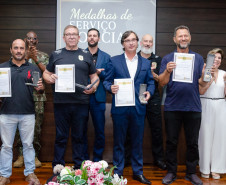 PCPR realiza entrega de medalhas de serviço policial para servidores das Subdivisões Policiais de Ponta Grossa e Telêmaco Borba 