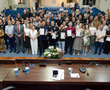 PCPR realiza entrega de medalhas de serviço policial para servidores das Subdivisões Policiais de Ponta Grossa e Telêmaco Borba 