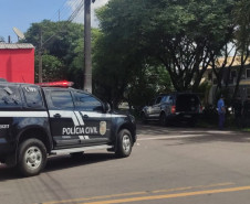 PCPR prende suspeitos de tráfico de drogas no bairro Tatuquara