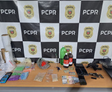 PCPR prende casal por tráfico de drogas e apreende um quilo de drogas sintéticas em Piraquara 