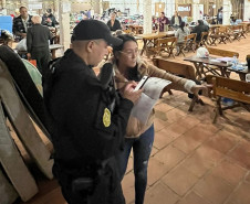Com 104 agentes e muita tecnologia, forças de segurança do PR seguem apoiando o RS