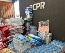 Unidades da PCPR recebem arrecadação de doações para vítimas do Rio Grande do Sul  