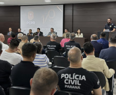 PCPR realiza entrega de medalhas de serviço policial para servidores em Foz do Iguaçu
