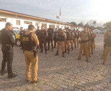 PCPR e PMPR prendem três homens em flagrante por tráfico de drogas em Piraquara 