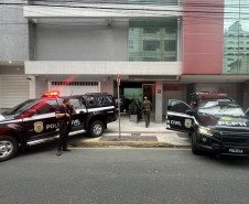 PCPR prende dois homens por associação criminosa e outros crimes em Balneário Camboriú