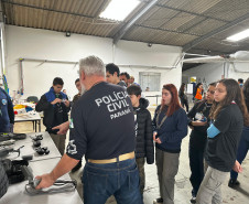 PCPR na Comunidade ministra aula de Vant e aeromodelismo para escoteiros