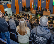 PCPR homenageia servidores com medalhas de serviço policial na Região Metropolitana de Curitiba
