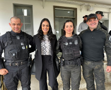 Policiais civis se formam no curso Condutores de Cães de Guerra da Força Aérea Brasileira