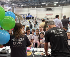 PCPR na Comunidade leva serviços de polícia judiciária para população de Curitiba, Litoral e RMC