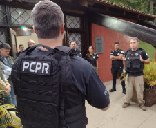 Delegado da PCPR ministra curso de combate ao tráfico interno de animais silvestres em Salvador