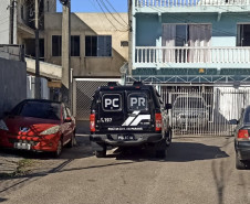 PCPR prende homem foragido por furto e ato libidinoso contra menor de idade  em Curitiba