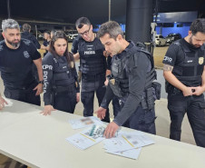 PCPR e PRF prendem 14 integrantes de organização criminosa especializada em roubo de cargas de cigarros