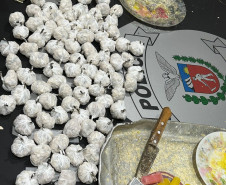 PCPR prende duas mulheres em flagrante por tráfico de drogas em Curitiba