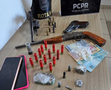 PCPR e PMPR prendem cinco pessoas por crimes distintos em Capitão Leônidas Marques